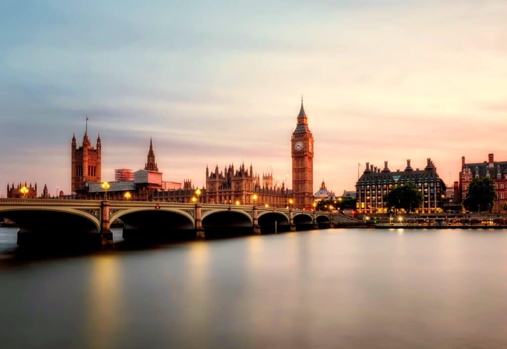 לא הוגן: התקנה שסיבכה תיירים בלונדון