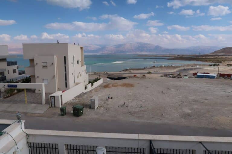 סוויטות נווה זוהר ים המלח