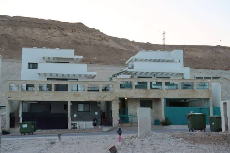 סוויטות נווה זוהר ים המלח