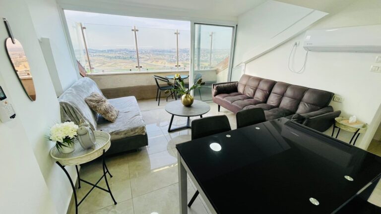 פנטהאוז נופים בהר