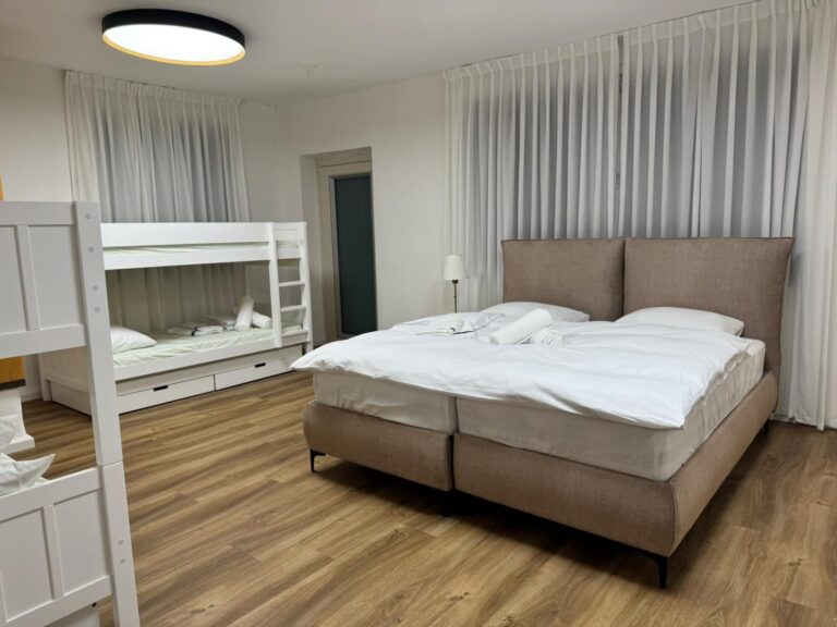 הוילה בינוב